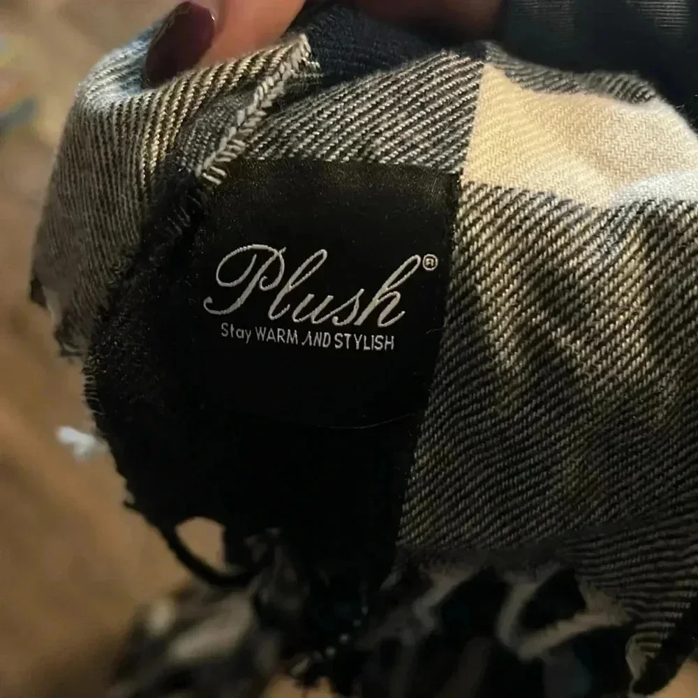 Plush Blanket Scarf